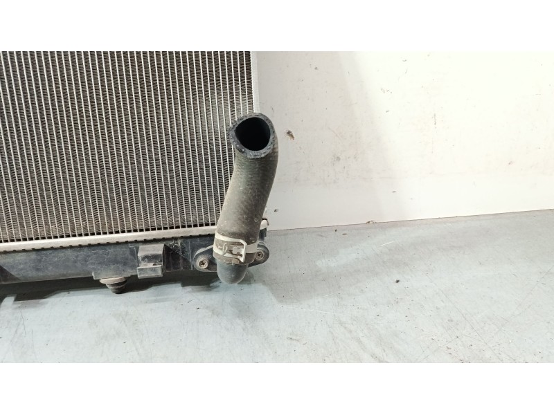 Recambio de radiador agua para toyota yaris (_p13_) 1.5 (nsp131_) referencia OEM IAM 164000Y260  