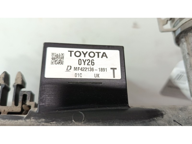 Recambio de radiador agua para toyota yaris (_p13_) 1.5 (nsp131_) referencia OEM IAM 164000Y260  