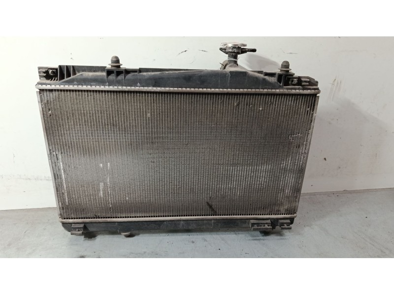 Recambio de radiador agua para toyota yaris (_p13_) 1.5 (nsp131_) referencia OEM IAM 164000Y260  