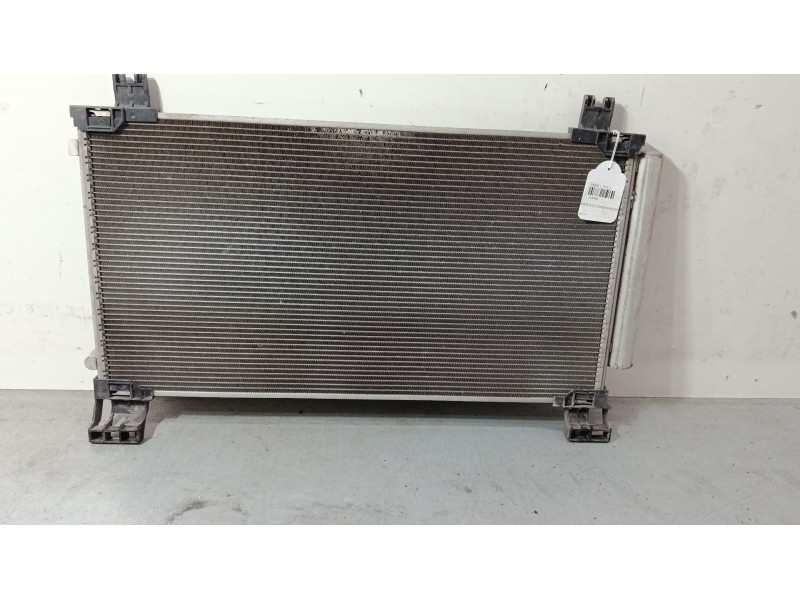 Recambio de radiador a/a /condensador para toyota yaris (_p13_) 1.5 (nsp131_) referencia OEM IAM 884600D550  