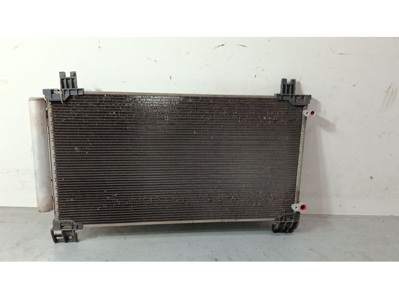 Recambio de radiador a/a /condensador para toyota yaris (_p13_) 1.5 (nsp131_) referencia OEM IAM 884600D550  