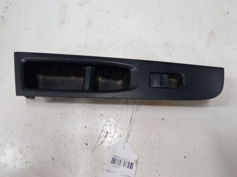 Recambio de mando elevalunas delantero derecho para toyota yaris (_p13_) 1.5 (nsp131_) referencia OEM IAM 742310D690  