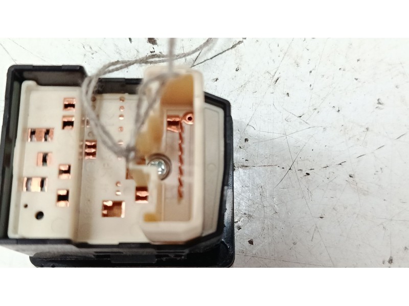 Recambio de mando retrovisor para toyota yaris (_p13_) 1.5 (nsp131_) referencia OEM IAM   