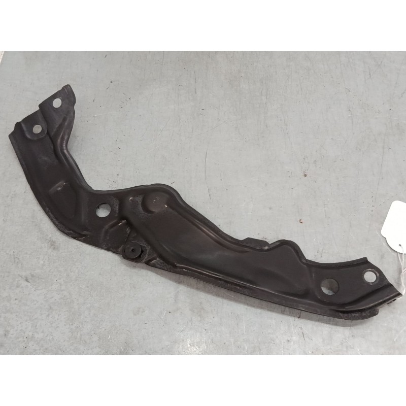 Recambio de alojamiento faro derecho para seat ibiza v (kj1, kjg) 1.0 mpi referencia OEM IAM 6F0806930  