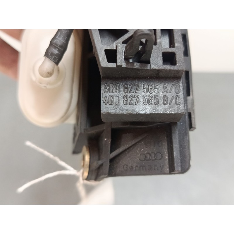 Recambio de maneta exterior porton para audi a3 (8l1) 1.8 referencia OEM IAM 8d9827565a/8 4B0827565B/C  