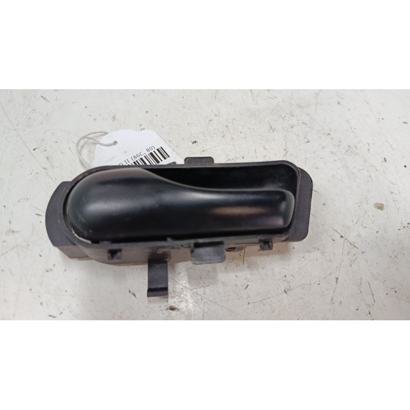 Recambio de maneta interior puerta delantera izquierda para volkswagen polo ii (86c, 80) 1.0 cat referencia OEM IAM 6927447020  