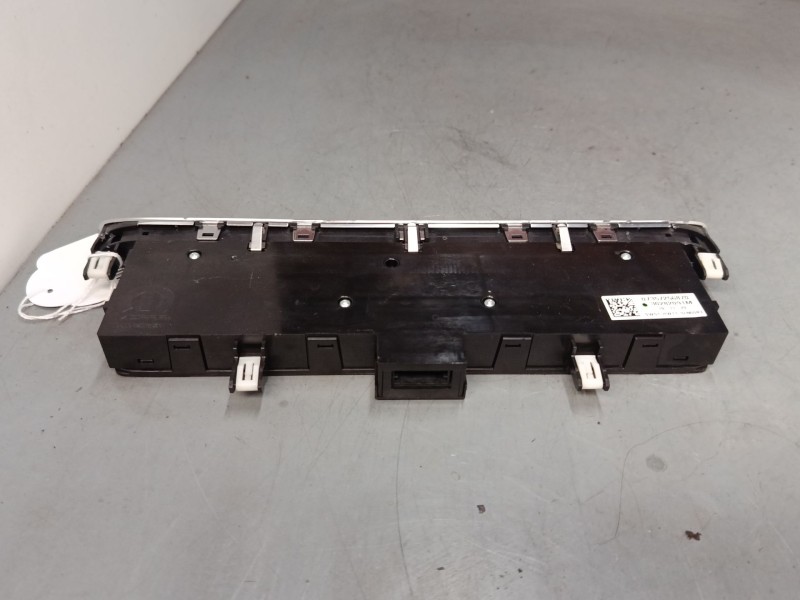 Recambio de mando climatizador para fiat 500e (332_) elektro 3+1 (fa1) referencia OEM IAM 07357256870  