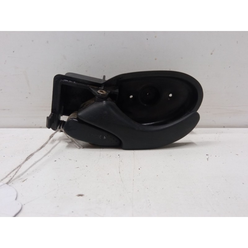 Recambio de maneta interior delantera izquierda para ford focus i (daw, dbw) 1.8 turbo di / tddi referencia OEM IAM   