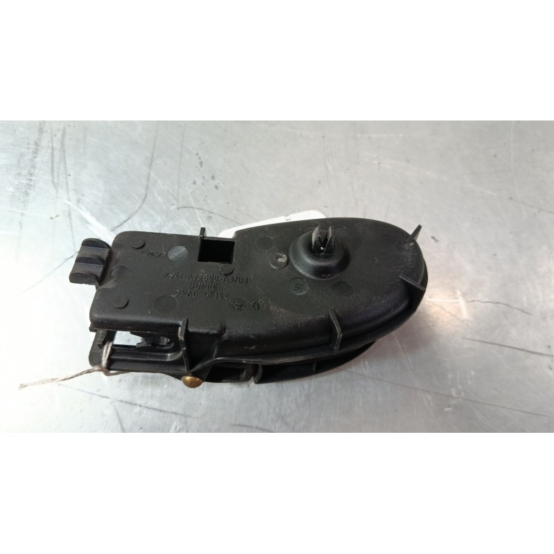 Recambio de maneta interior delantera derecha para ford focus i (daw, dbw) 1.8 turbo di / tddi referencia OEM IAM xs41-a22600-aj