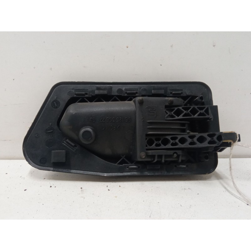 Recambio de maneta interior puerta trasera izquierda para peugeot 306 hatchback (7a, 7c, n3, n5) 1.8 16v referencia OEM IAM   