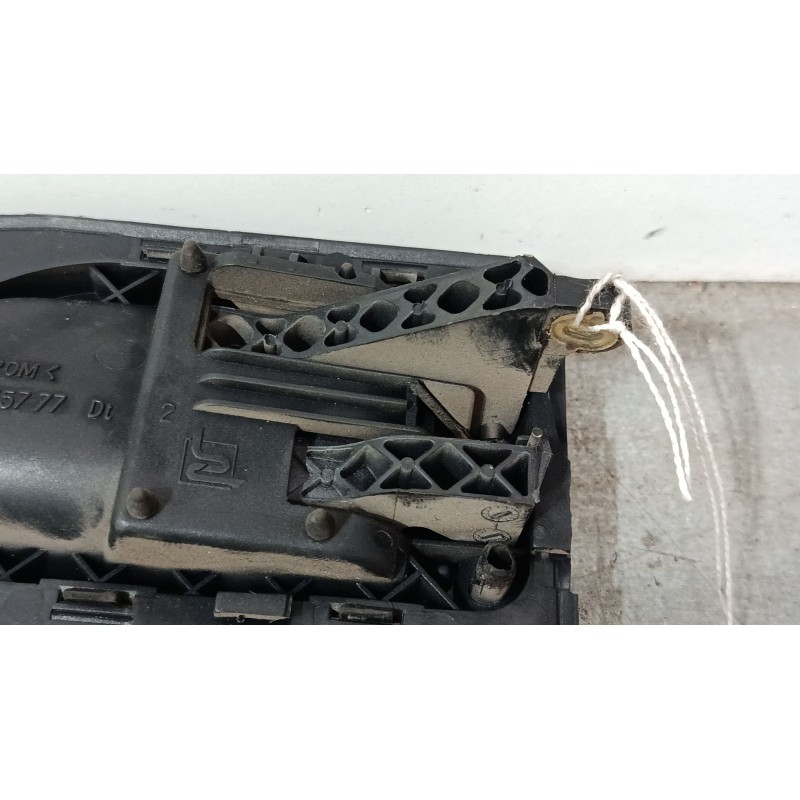 Recambio de maneta interior puerta trasera derecha para peugeot 306 hatchback (7a, 7c, n3, n5) 1.8 16v referencia OEM IAM 961253