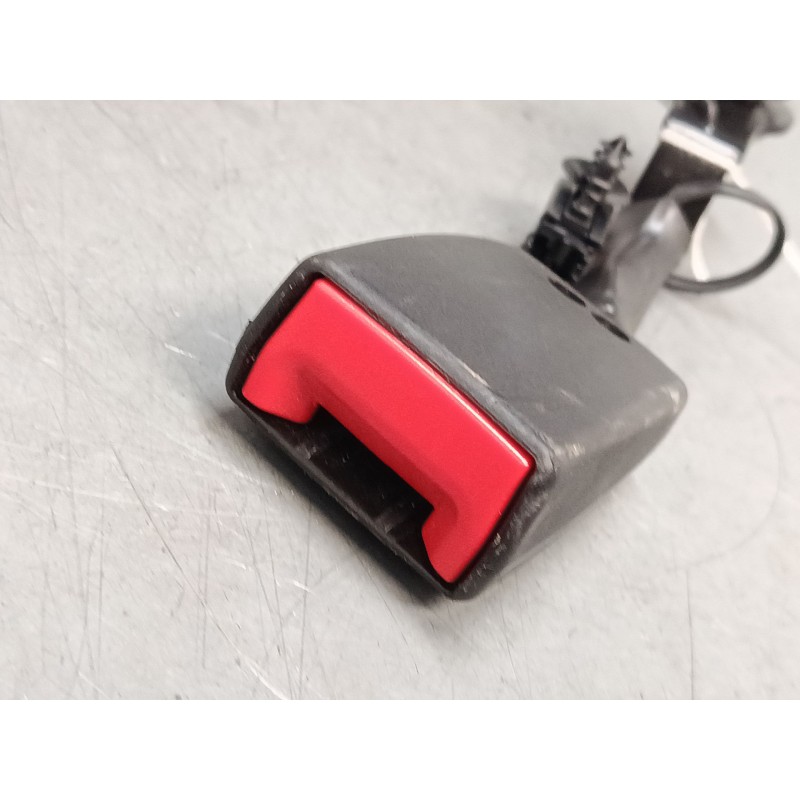 Recambio de anclaje cinturon trasero central para ford kuga ii (dm2) 1.5 ecoboost 4x4 referencia OEM IAM   