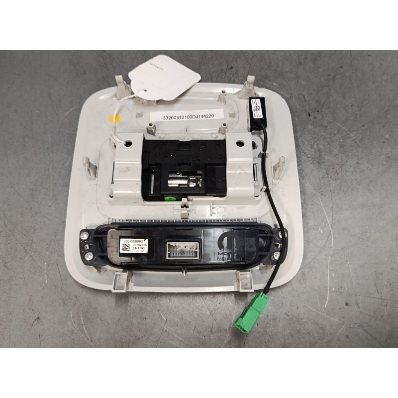 Recambio de luz interior delantera para fiat 500e (332_) elektro 3+1 (fa1) referencia OEM IAM 7357256890  