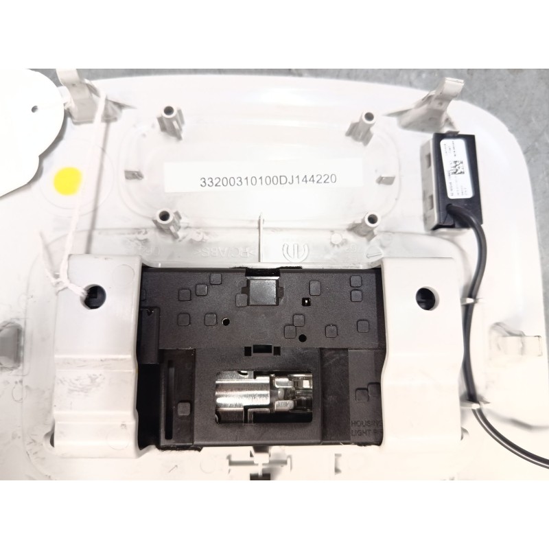 Recambio de luz interior delantera para fiat 500e (332_) elektro 3+1 (fa1) referencia OEM IAM 7357256890  