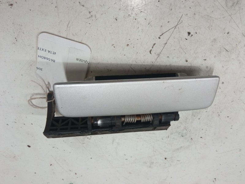 Recambio de maneta exterior puerta delantera izquierda para peugeot 306 hatchback (7a, 7c, n3, n5) 1.8 16v referencia OEM IAM   