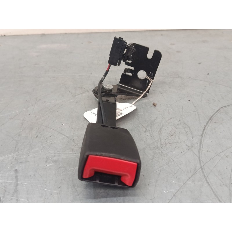 Recambio de anclaje cinturon trasero izquierdo para ford kuga ii (dm2) 1.5 ecoboost 4x4 referencia OEM IAM   