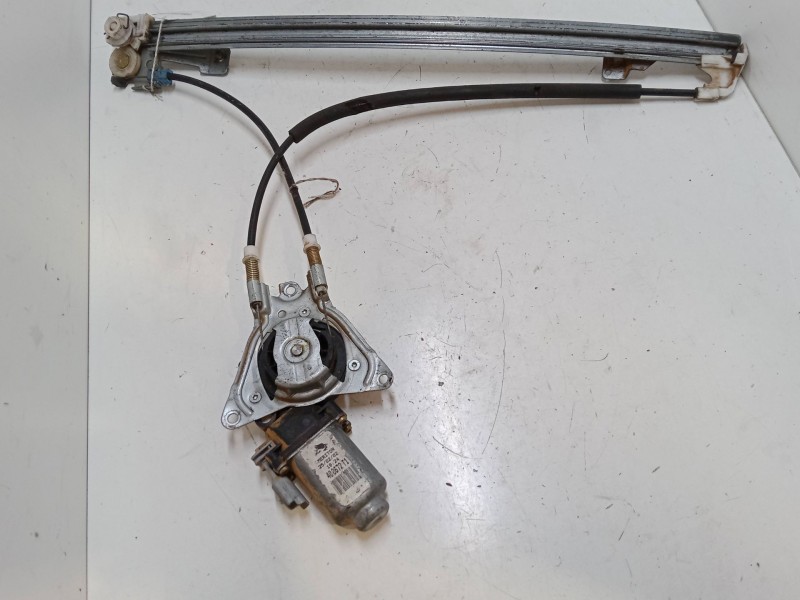 Recambio de elevalunas electrico delantero derecho para fiat scudo furgoneta (220_) 2.0 jtd referencia OEM IAM 400672T1  