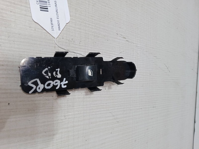 Recambio de mando elevalunas delantero derecho para citroën c4 i (lc_) 1.6 hdi referencia OEM IAM 9661466677  