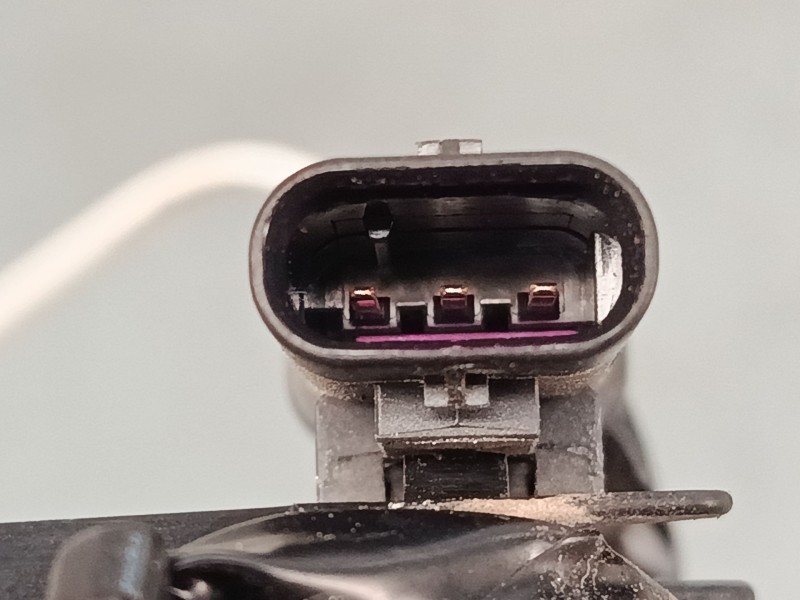 Recambio de maneta exterior delantera izquierda para fiat 500e (332_) elektro 3+1 (fa1) referencia OEM IAM 52138072 735750144 