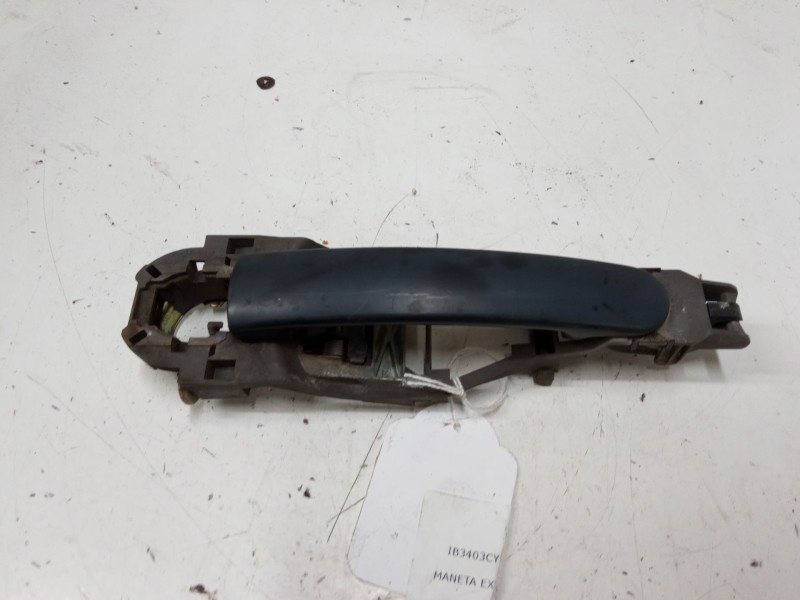 Recambio de maneta exterior puerta delantera derecha para volkswagen golf iv variant (1j5) 1.6 referencia OEM IAM   