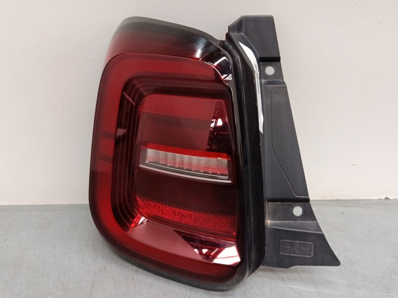 Recambio de piloto led trasero izquierdo para fiat 500e (332_) elektro 3+1 (fa1) referencia OEM IAM 05214040800 52140408 