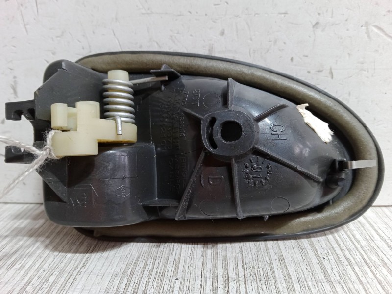 Recambio de maneta interior puerta delantera derecha para renault scénic i monospace (ja0/1_, fa0_) 1.4 16v (ja0d, ja1h, ja0w, j