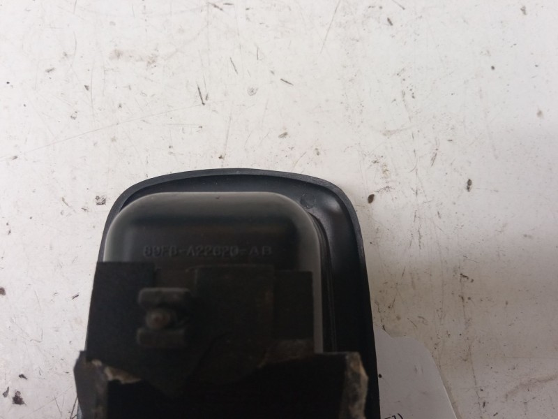 Recambio de maneta interior puerta trasera derecha para ford fiesta iii (gfj) 1.1 referencia OEM IAM 89fb-a222620-ab  