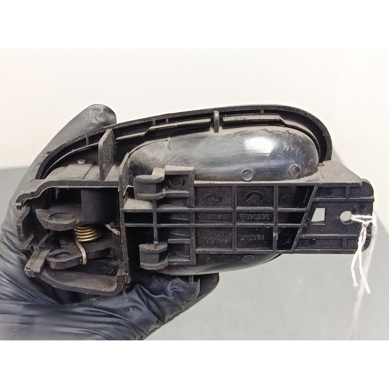 Recambio de maneta interior puerta trasera derecha para daewoo lanos (klat) 1.3 referencia OEM IAM 96304019  