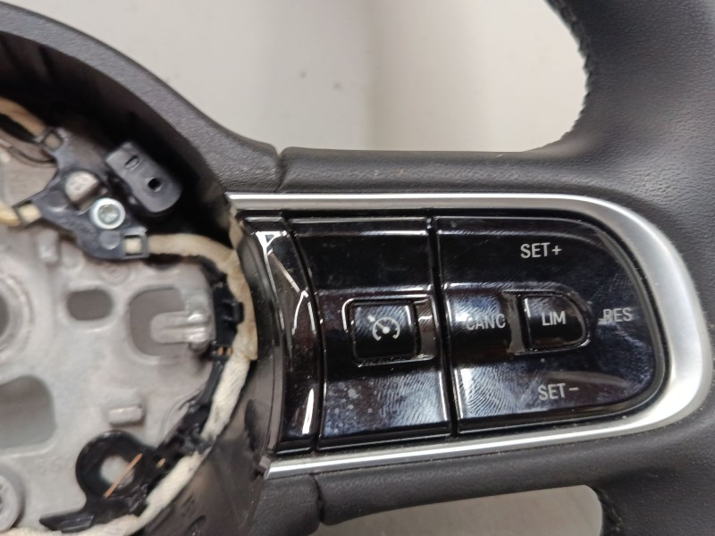 Recambio de volante multifincion para fiat 500e (332_) elektro 3+1 (fa1) referencia OEM IAM 735760419 652705100G 