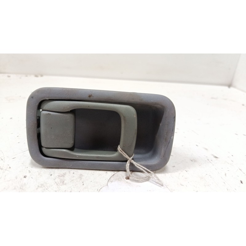 Recambio de maneta interior puerta delantera derecha para nissan micra ii (k11) 1.0 i 16v referencia OEM IAM   