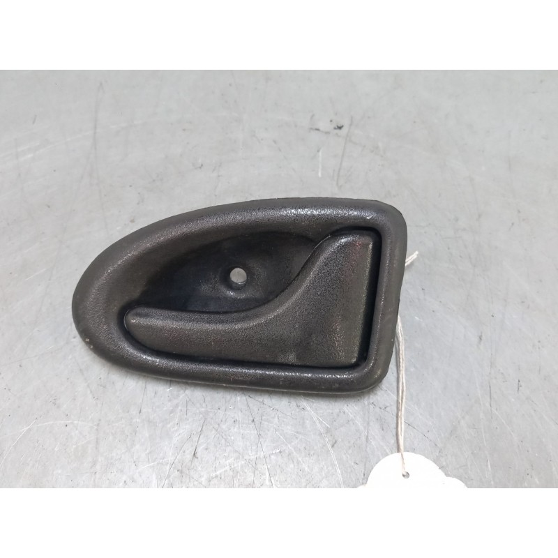 Recambio de maneta interior puerta delantera derecha para renault megane i cabriolet (ea0/1_) 1.6 16v (ea04, ea0b, ea11, ea1j) r