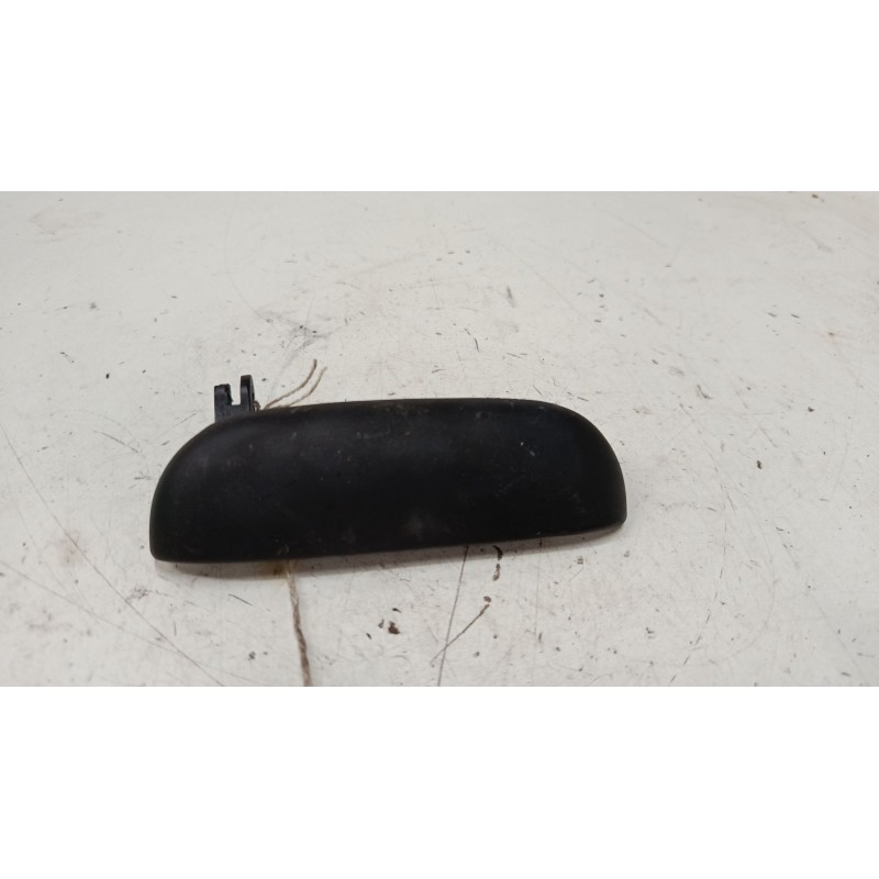 Recambio de maneta exterior puerta trasera derecha para nissan micra ii (k11) 1.0 i 16v referencia OEM IAM   