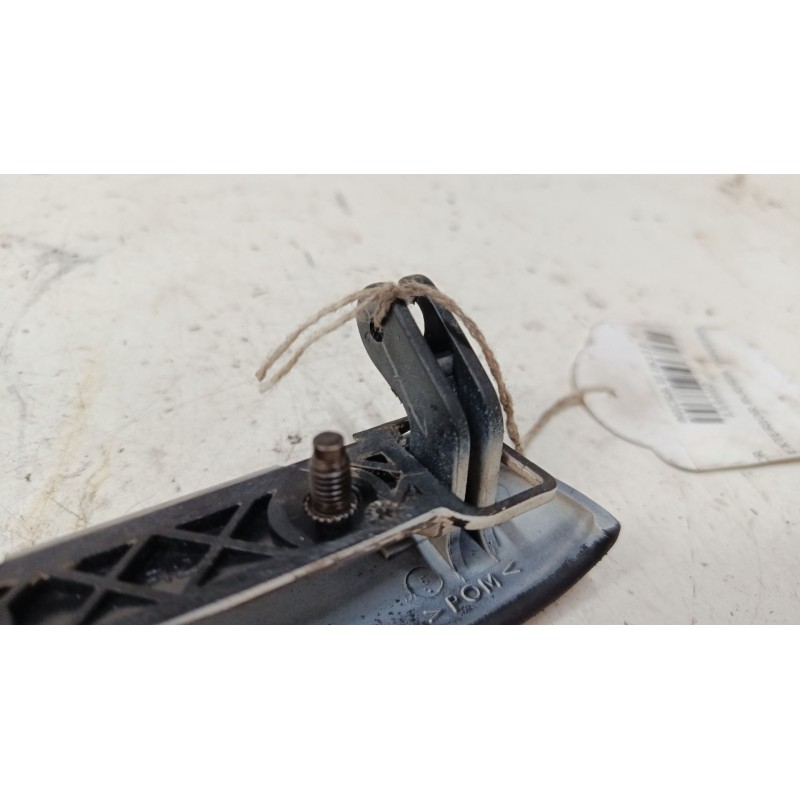 Recambio de maneta exterior puerta trasera derecha para nissan micra ii (k11) 1.0 i 16v referencia OEM IAM   