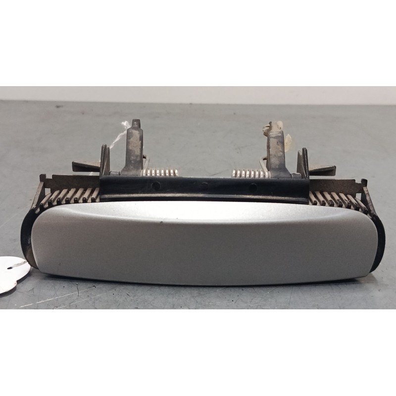 Recambio de maneta exterior puerta trasera izquierda para audi a4 b6 (8e2) 1.8 t referencia OEM IAM   