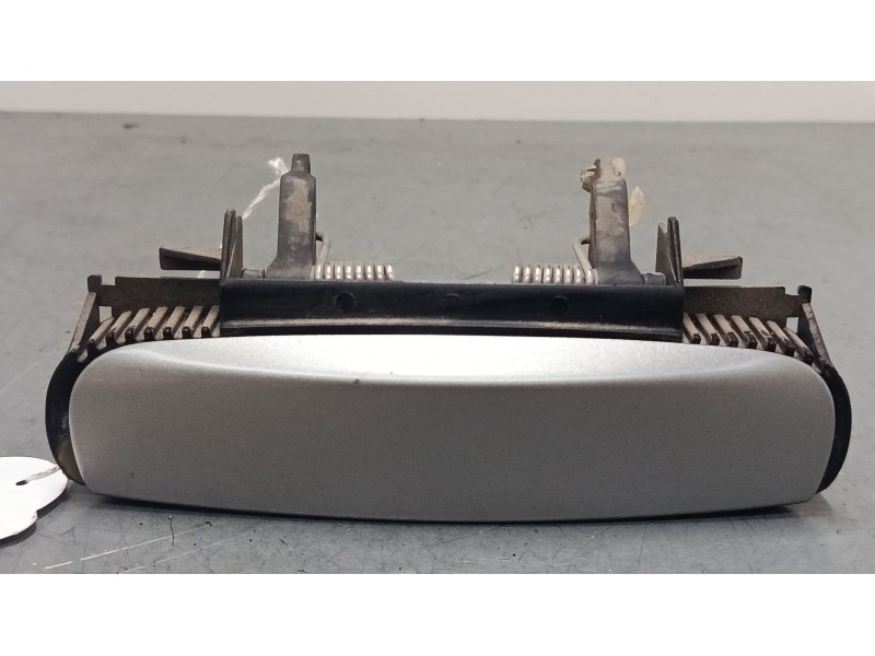 Recambio de maneta exterior puerta trasera izquierda para audi a4 b6 (8e2) 1.8 t referencia OEM IAM   
