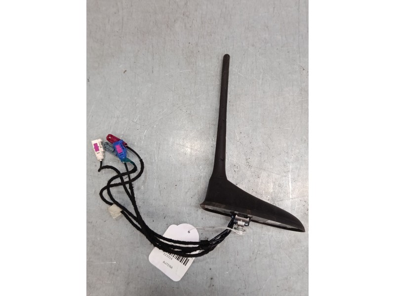 Recambio de antena para fiat 500e (332_) elektro 3+1 (fa1) referencia OEM IAM 00521316610  
