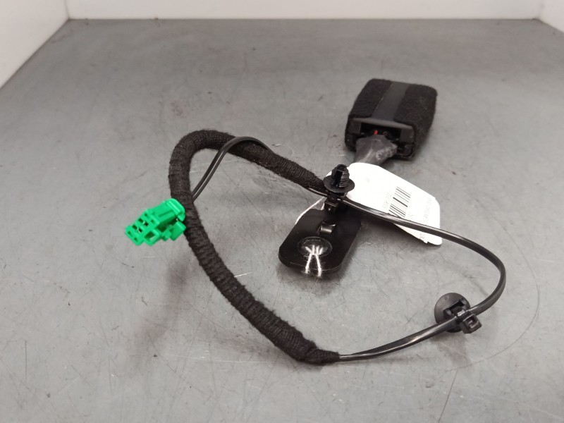Recambio de anclaje cinturon delantero derecho para fiat 500e (332_) elektro 3+1 (fa1) referencia OEM IAM   