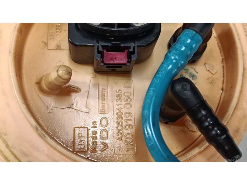 Recambio de aforador para audi a3 (8p1) 1.9 tdi referencia OEM IAM 1K0919050D  