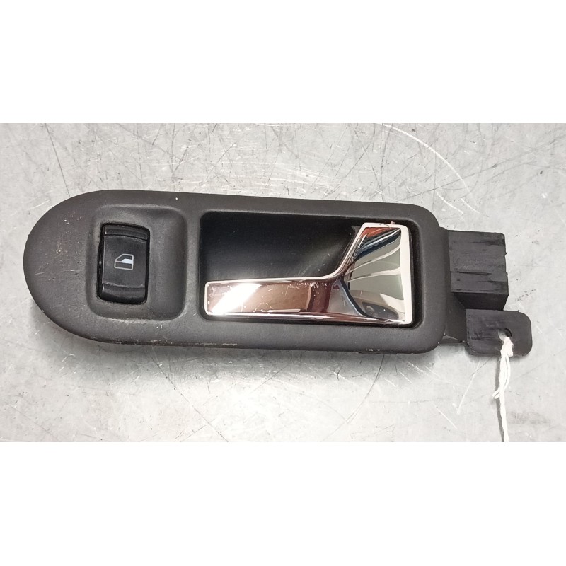 Recambio de maneta interior puerta delantera derecha para volkswagen golf iv (1j1) 1.6 16v referencia OEM IAM 3b1837114  