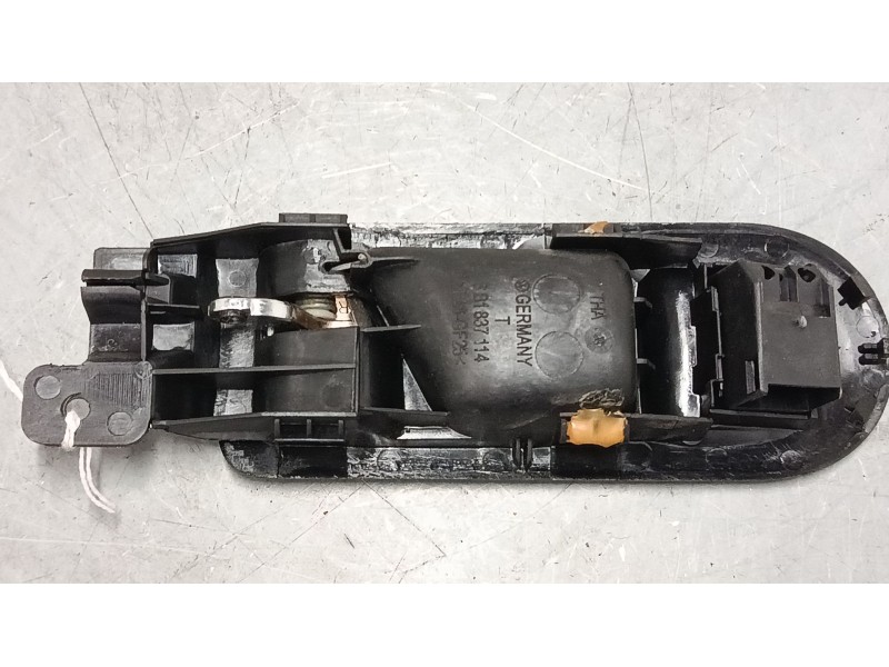 Recambio de maneta interior puerta delantera derecha para volkswagen golf iv (1j1) 1.6 16v referencia OEM IAM 3b1837114  