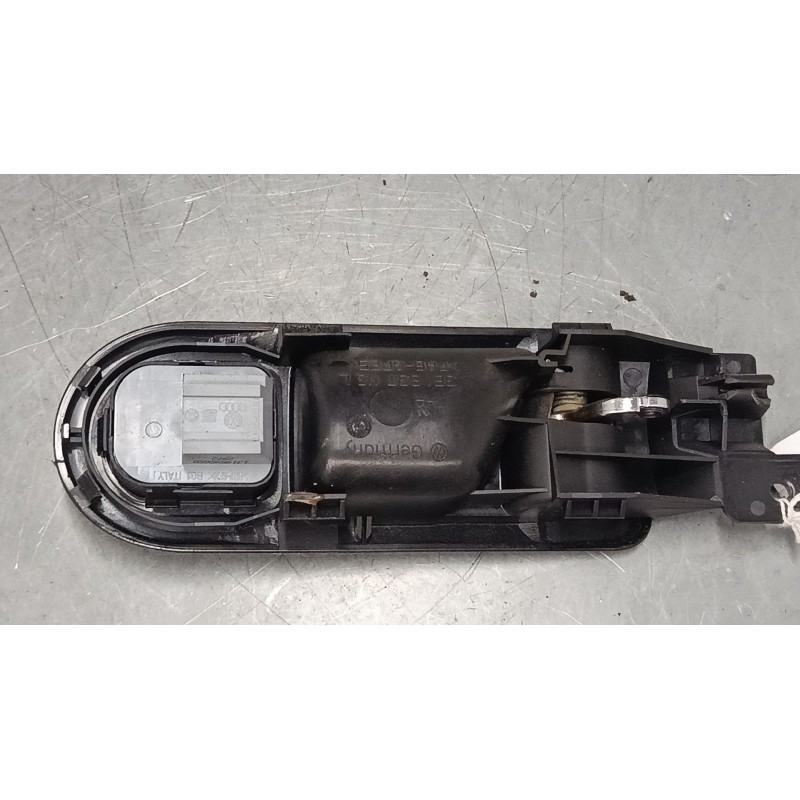 Recambio de maneta interior puerta delantera izquierda para volkswagen golf iv (1j1) 1.6 16v referencia OEM IAM 3b1837113l  
