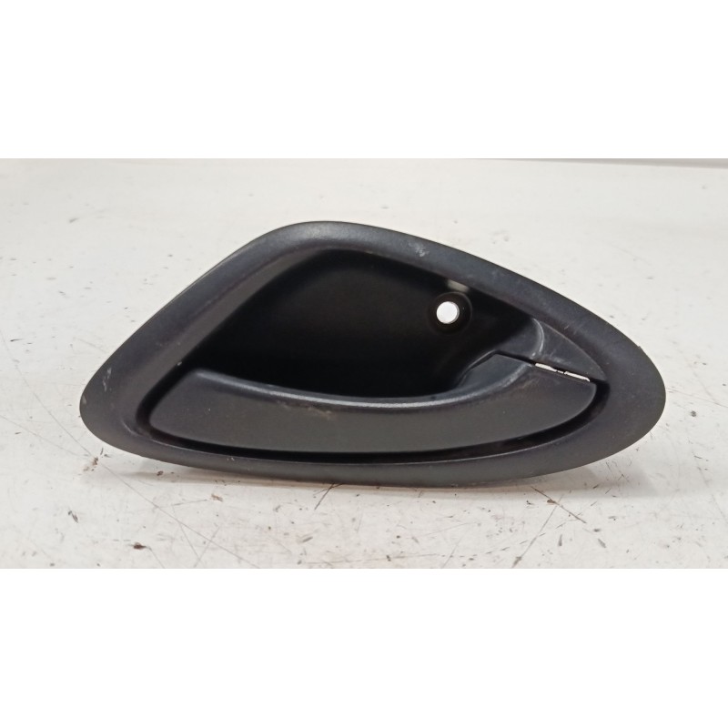 Recambio de maneta interior puerta trasera derecha para honda jazz ii (gd_, ge3, ge2) 1.2 i-dsi (gd5, ge2) referencia OEM IAM   