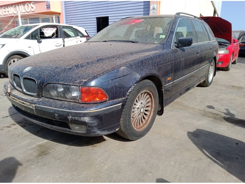 bmw 5 touring (e39) del año 2000