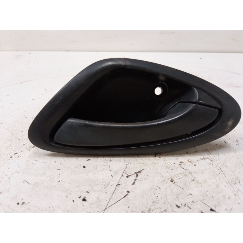 Recambio de maneta interior puerta delantera derecha para honda jazz ii (gd_, ge3, ge2) 1.2 i-dsi (gd5, ge2) referencia OEM IAM 