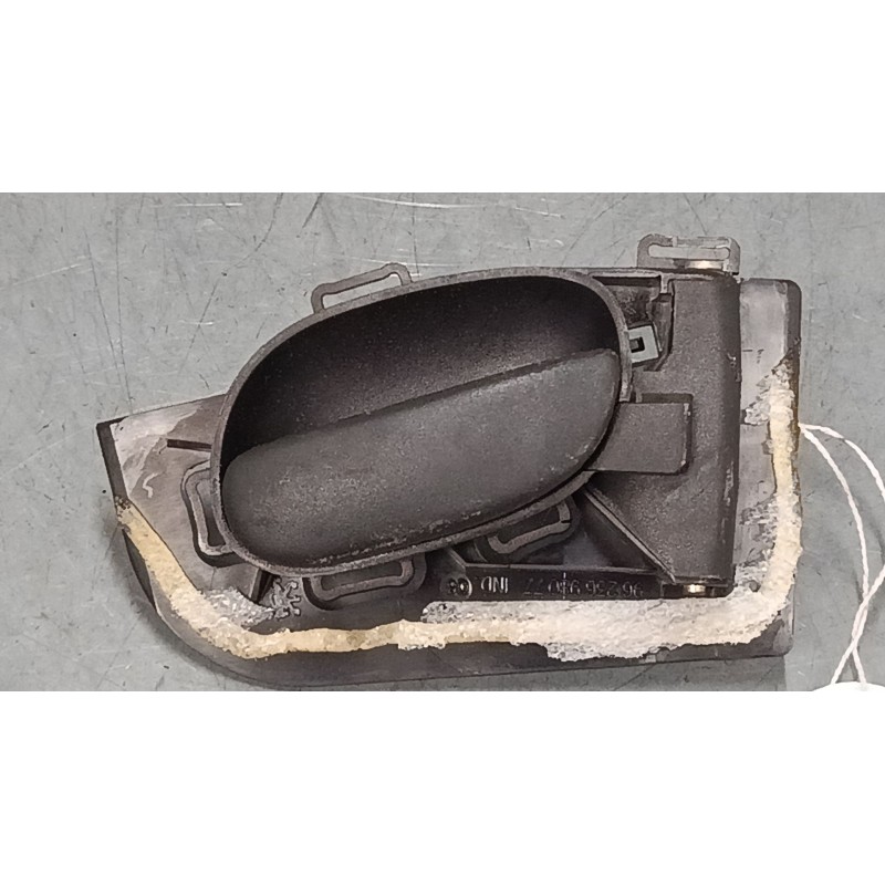 Recambio de maneta interior puerta trasera derecha para peugeot 206 hatchback (2a/c) 2.0 hdi 90 referencia OEM IAM   