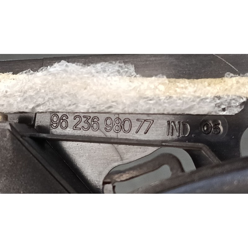 Recambio de maneta interior puerta trasera derecha para peugeot 206 hatchback (2a/c) 2.0 hdi 90 referencia OEM IAM   