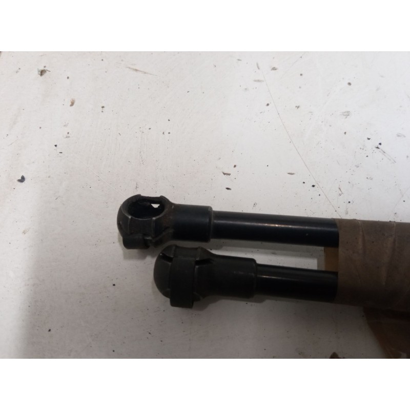 Recambio de amortiguadores malet/porton para ford focus ii (da_, hcp, dp) 2.0 tdci referencia OEM IAM   