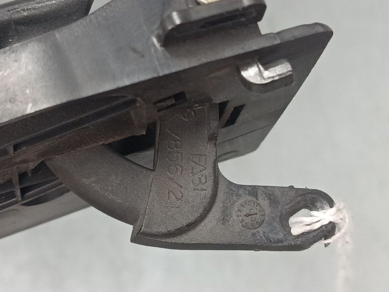 Recambio de maneta interior puerta delantera izquierda para peugeot 206 hatchback (2a/c) 2.0 hdi 90 referencia OEM IAM   
