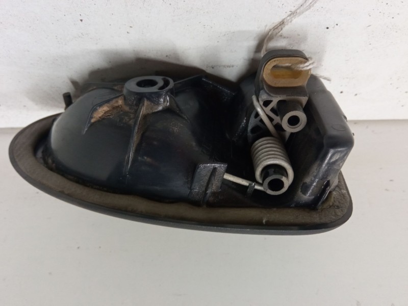 Recambio de maneta interior puerta trasera derecha para renault clio ii (bb_, cb_) 1.2 (bb0a, bb0f, bb10, bb1k, bb28, bb2d, bb2h