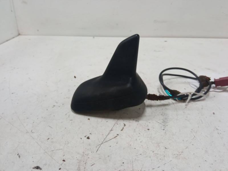 Recambio de base de antena para audi a4 b7 avant (8ed) 2.0 tdi 16v referencia OEM IAM   